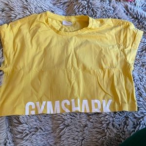 Gymshark yellow crop tee